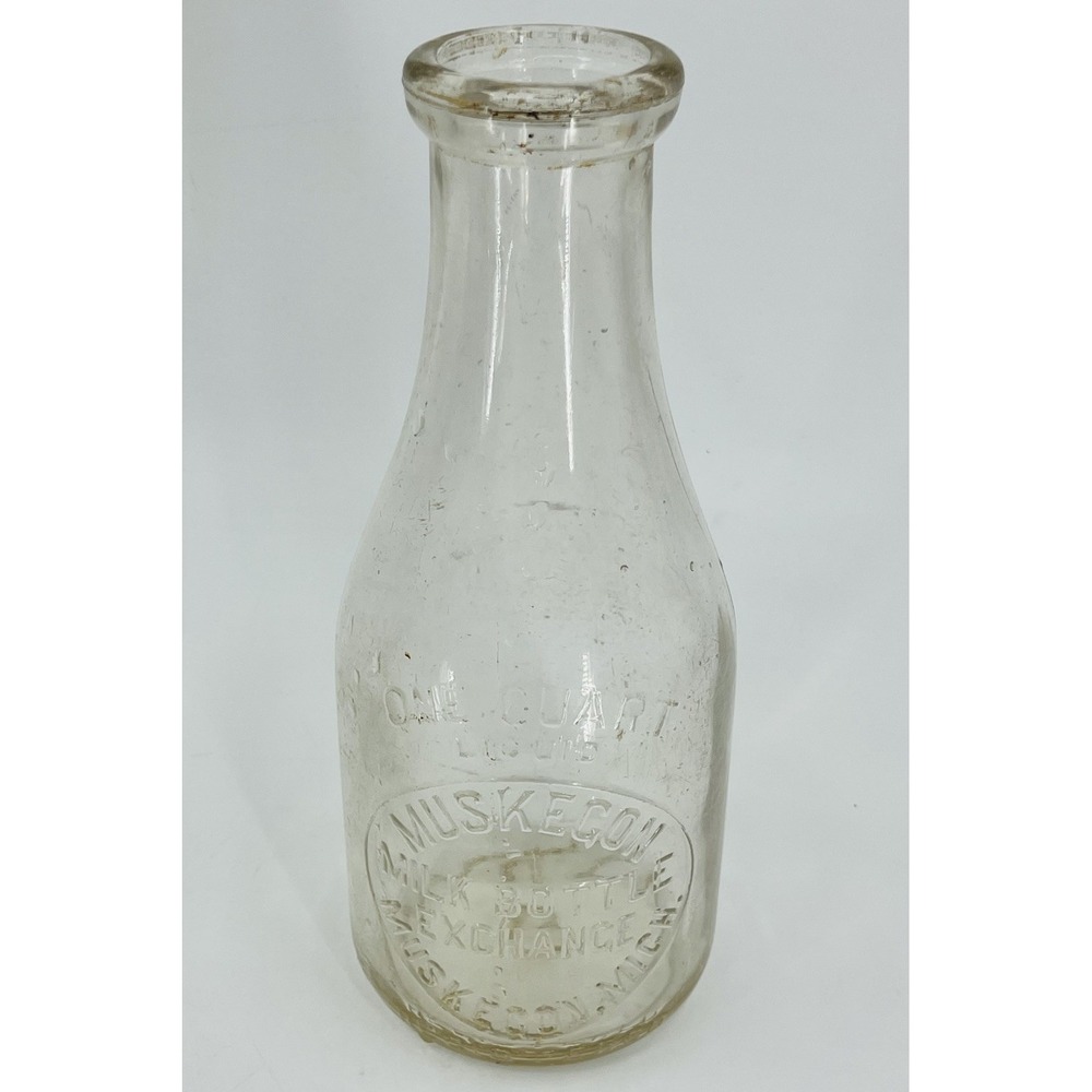 Muskegon Milk Bottle Exchange One Quart Glass Bottle Michigan